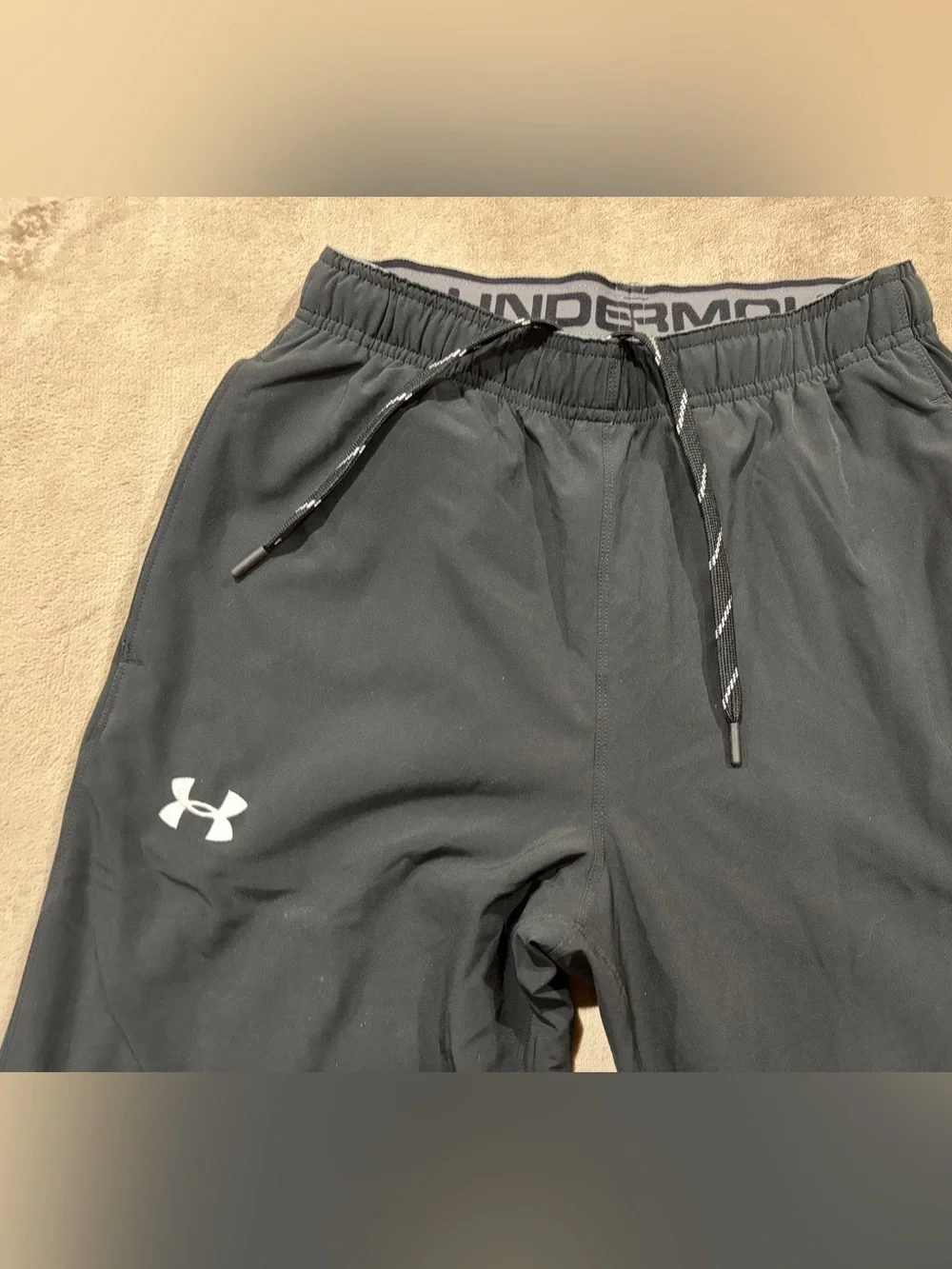Under Armour Black Men's Performance Jogger Pants - Picture 4 of 12